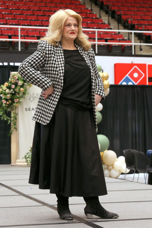Bella&rsquo;s Closet 2nd Annual &ldquo;SEASONS: A Journey of Style &amp; Strength&rdquo; Fashion Show Fundraiser. (Mark Haynes, Clarksville Online)