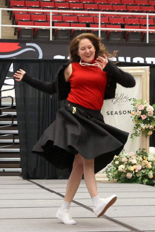 Bella&rsquo;s Closet 2nd Annual &ldquo;SEASONS: A Journey of Style &amp; Strength&rdquo; Fashion Show Fundraiser. (Mark Haynes, Clarksville Online)