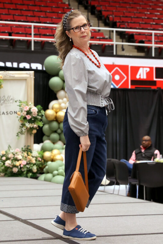 Bella&rsquo;s Closet 2nd Annual &ldquo;SEASONS: A Journey of Style &amp; Strength&rdquo; Fashion Show Fundraiser. (Mark Haynes, Clarksville Online)