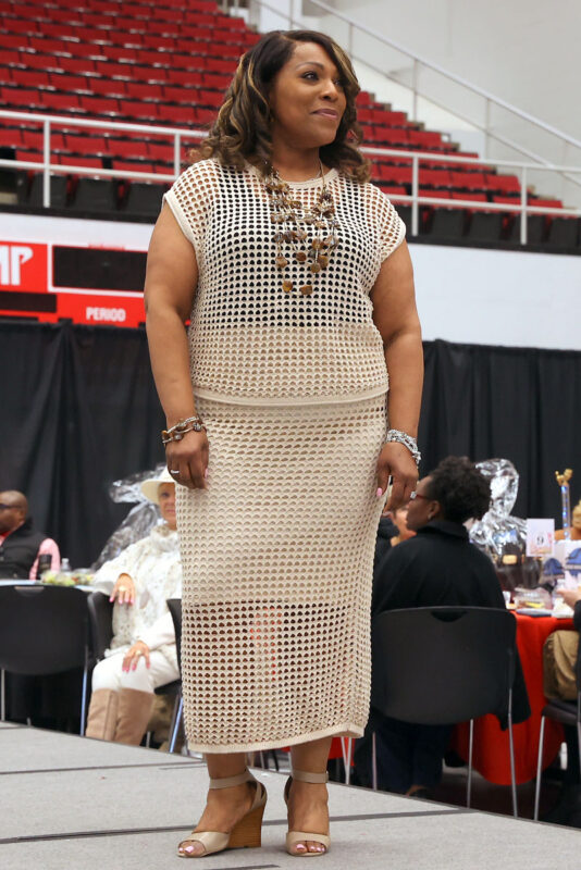 Bella&rsquo;s Closet 2nd Annual &ldquo;SEASONS: A Journey of Style &amp; Strength&rdquo; Fashion Show Fundraiser. (Mark Haynes, Clarksville Online)