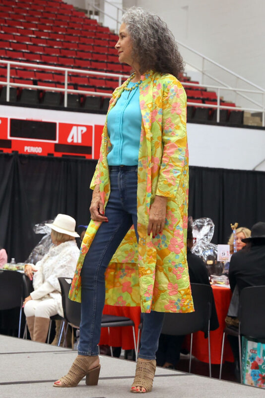 Bella&rsquo;s Closet 2nd Annual &ldquo;SEASONS: A Journey of Style &amp; Strength&rdquo; Fashion Show Fundraiser. (Mark Haynes, Clarksville Online)