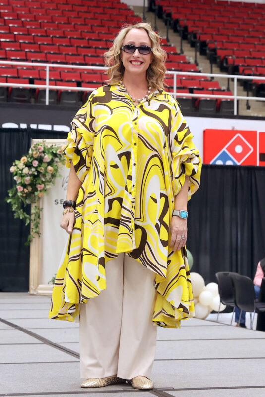 Bella&rsquo;s Closet 2nd Annual &ldquo;SEASONS: A Journey of Style &amp; Strength&rdquo; Fashion Show Fundraiser. (Mark Haynes, Clarksville Online)
