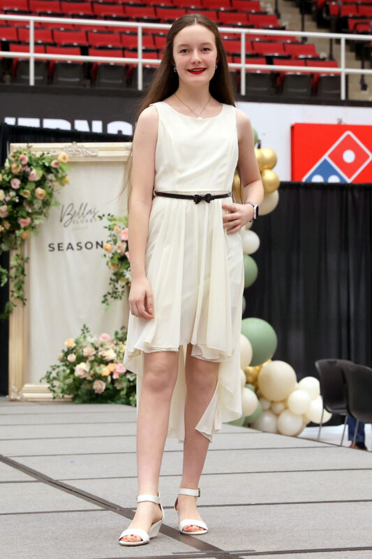 Bella&rsquo;s Closet 2nd Annual &ldquo;SEASONS: A Journey of Style &amp; Strength&rdquo; Fashion Show Fundraiser. (Mark Haynes, Clarksville Online)