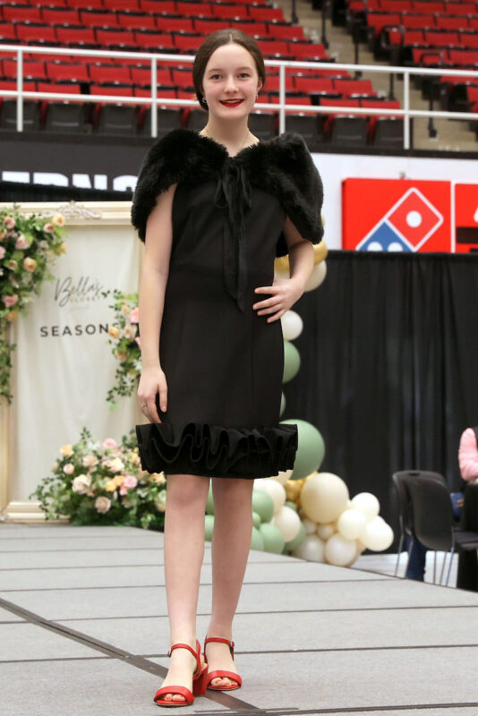 Bella&rsquo;s Closet 2nd Annual &ldquo;SEASONS: A Journey of Style &amp; Strength&rdquo; Fashion Show Fundraiser. (Mark Haynes, Clarksville Online)