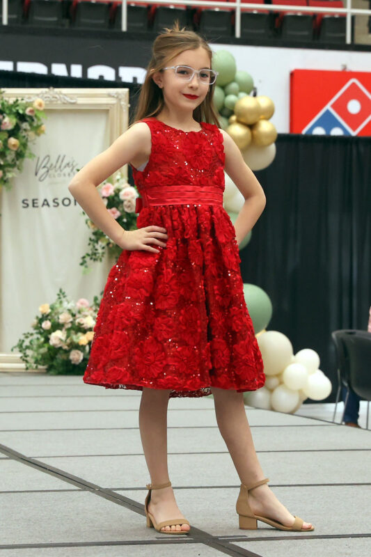 Bella&rsquo;s Closet 2nd Annual &ldquo;SEASONS: A Journey of Style &amp; Strength&rdquo; Fashion Show Fundraiser. (Mark Haynes, Clarksville Online)