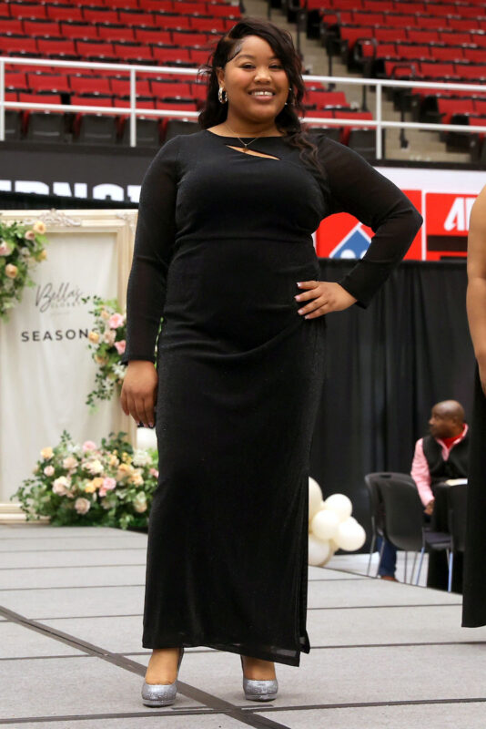 Bella&rsquo;s Closet 2nd Annual &ldquo;SEASONS: A Journey of Style &amp; Strength&rdquo; Fashion Show Fundraiser. (Mark Haynes, Clarksville Online)
