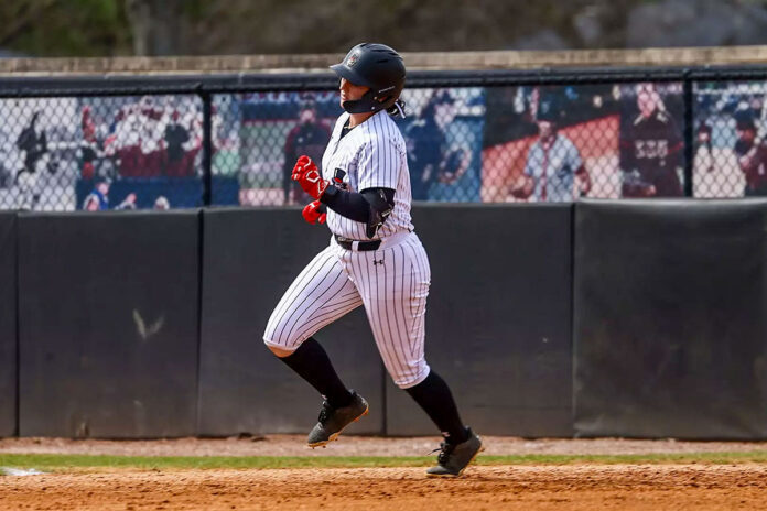 Austin Peay State University Softball Falls 3-2 to Eastern Kentucky in Series Finale at Gertrude Hood Field. (Alex Allard, APSU Sports Information)