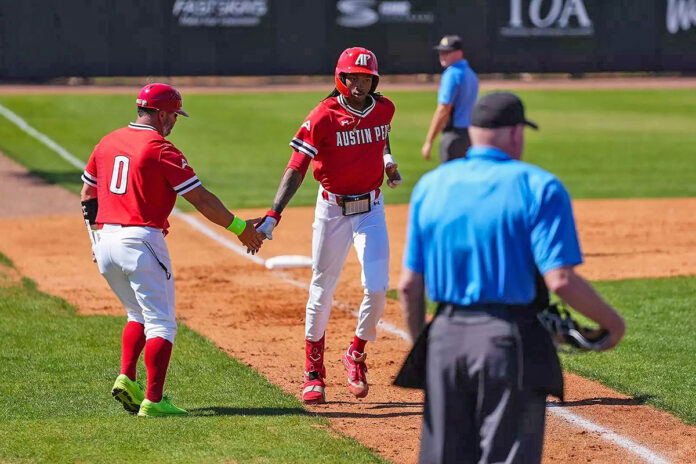 Austin Peay State University Baseball Falls Short Against Lipscomb in High-Scoring Series Finale. (Nic Hotop, APSU Sports Information)
