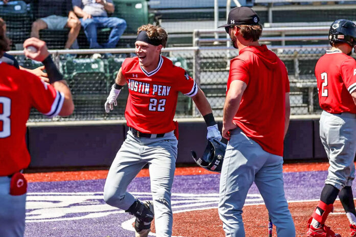 Austin Peay State University Baseball Uses Power Surge to Beat Central Arkansas, Take Weekend Series. (Preston Ludwick, APSU Sports Information)