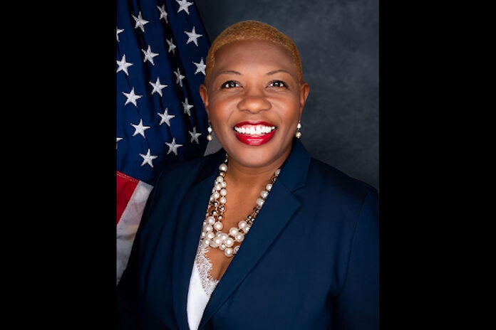 Dr. Rashidah Leverett will be the speaker at this year’s Betty Joe Wallace Memorial Lecture, co-sponsored by APSU’s Department of History and Philosophy and the Women’s and Gender Studies Program.