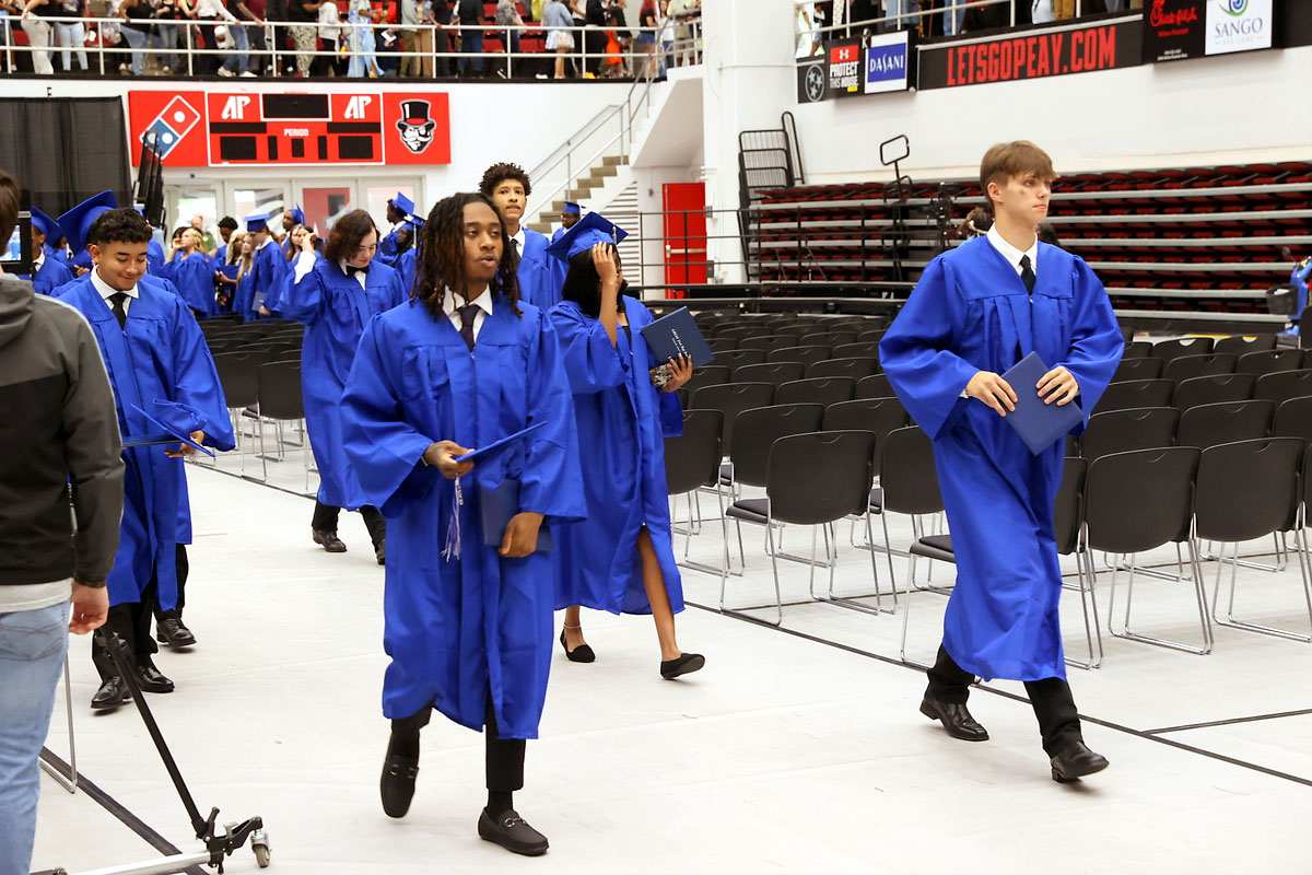 2026 CMCSS Adult High School Graduation. (Mark Haynes, Clarksville Online) 2026 CMCSS Adult High School Graduation. (Mark Haynes, Clarksville Online)