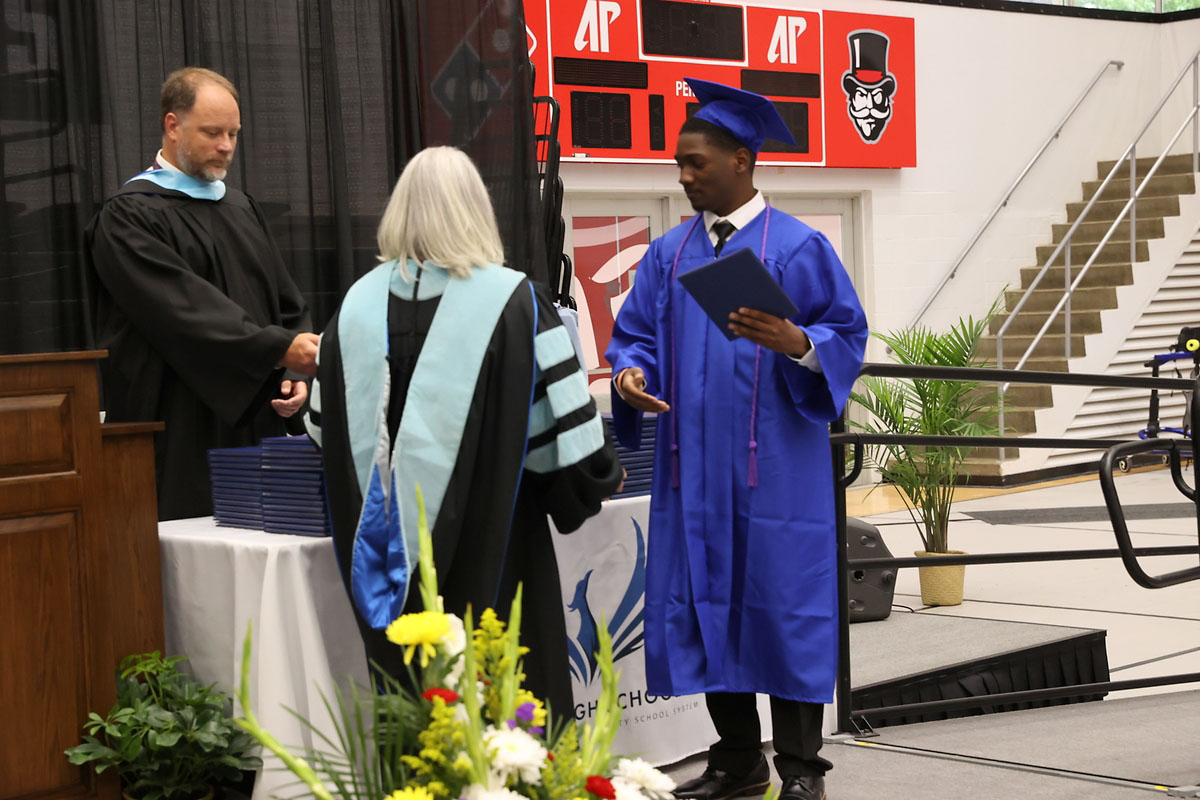 2026 CMCSS Adult High School Graduation. (Mark Haynes, Clarksville Online) 2026 CMCSS Adult High School Graduation. (Mark Haynes, Clarksville Online)