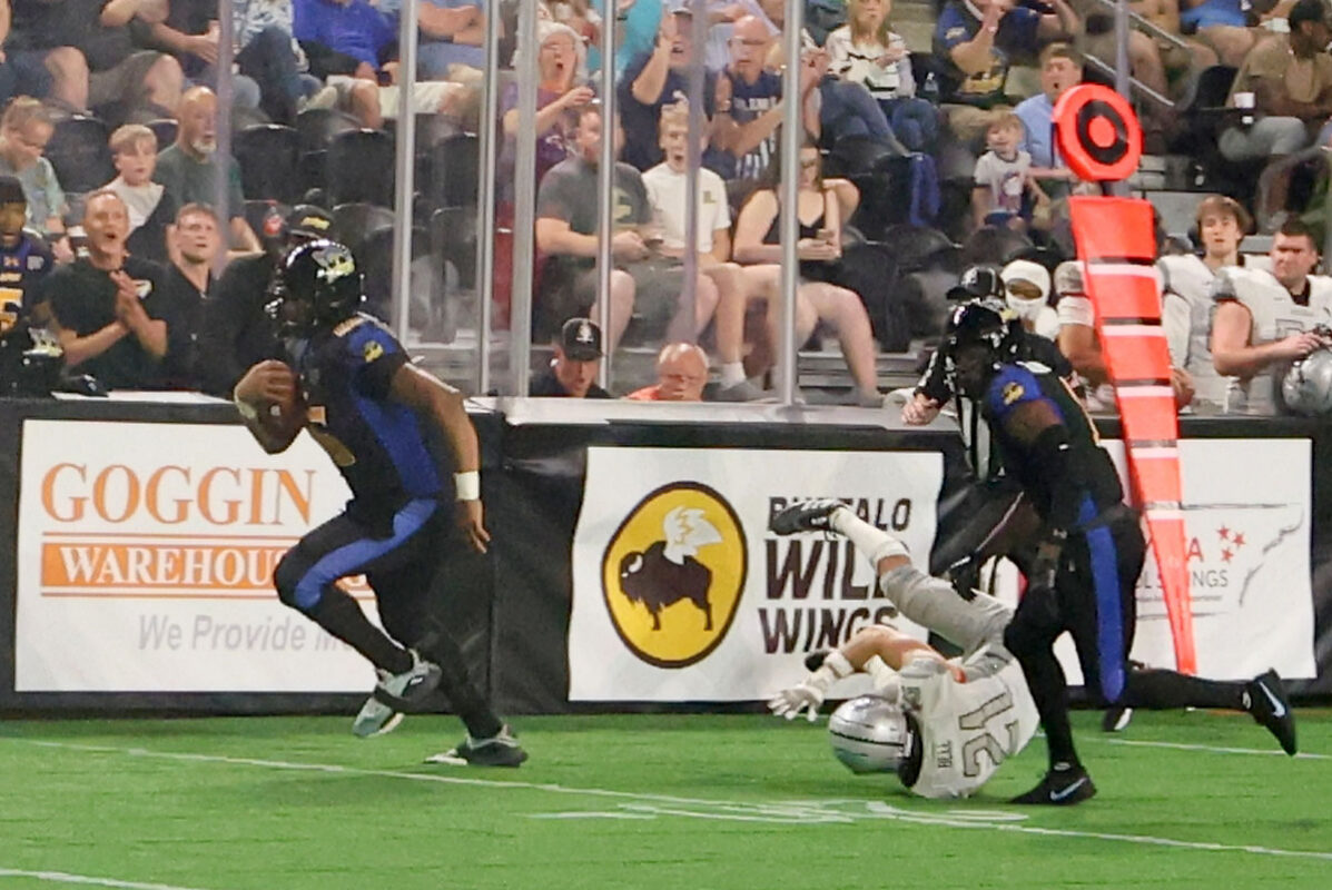 Nashville Kats Home Opener at F&amp;M Bank Arena. (Tony Centonze, Clarksville Living Magazine)