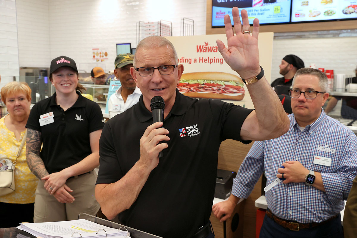 Chef Robert Irvine, Founder & Chairman, Robert Irvine Foundation. (Mark Haynes, Clarksville Online) Chef Robert Irvine, Founder & Chairman, Robert Irvine Foundation. (Mark Haynes, Clarksville Online)