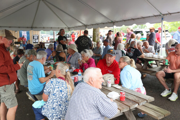 2026 Lone Oak Picnic. (Mark Haynes, Clarksville Online)