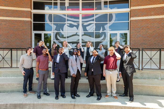 The Career Success Center’s Summer Internship Program students outside the Morgan University Center. (Sean McCully, APSU)