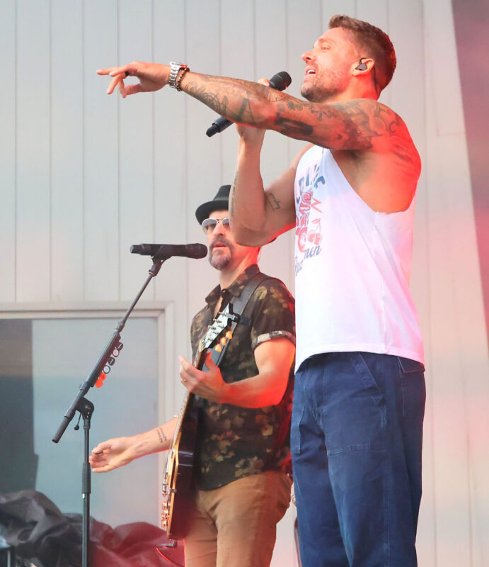 Brett Young at Oak Grove's Spring into Summer 2026. (Woody Ohman)