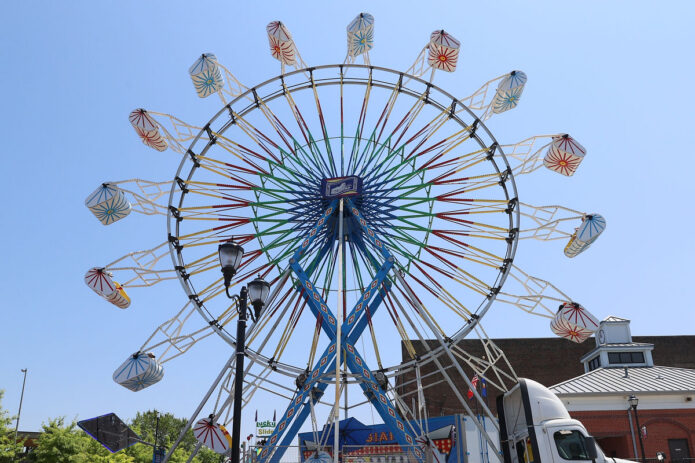 Ferris Wheel. (Mark Haynes, Clarksville Online)