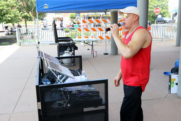 Joe Padula doing Patriotic Trivia at the Downtown Commons for America's 250th Celebration. (Mark Haynes, Clarksville Online)