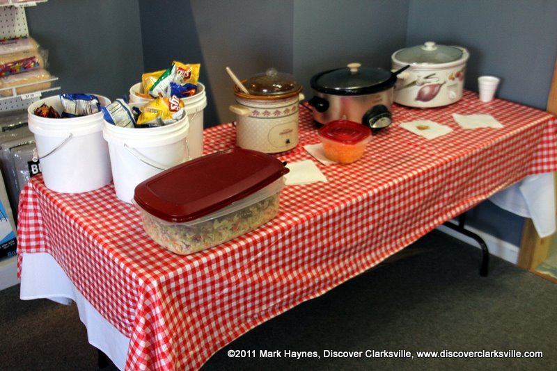Plenty of food and refreshments were available for those that attended the Grand Opening of Cumberland Paints and Supply. Plenty of food and refreshments were available for those that attended the Grand Opening of Cumberland Paints and Supply.