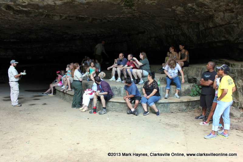 Dunbar Cave State Park Birds of Prey Program Dunbar Cave State Park Birds of Prey Program