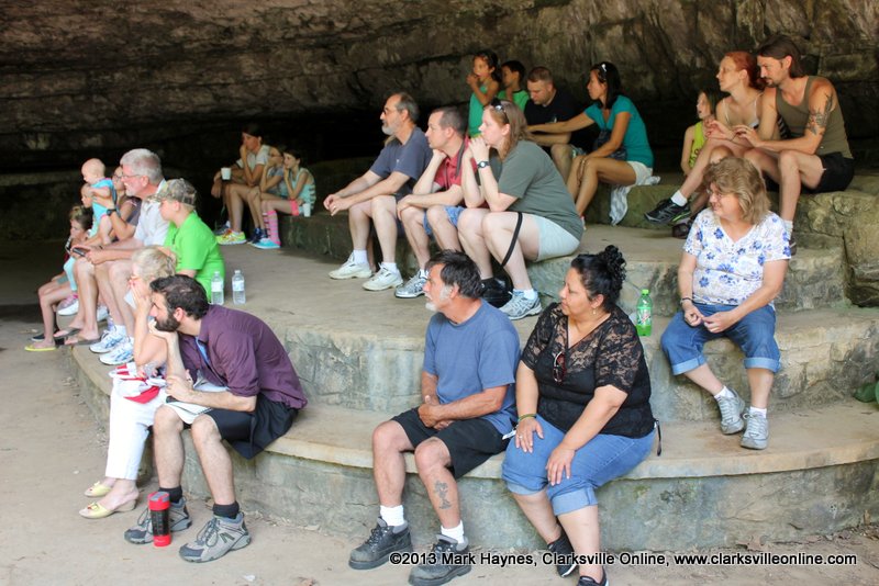 Dunbar Cave State Park Birds of Prey Program Dunbar Cave State Park Birds of Prey Program