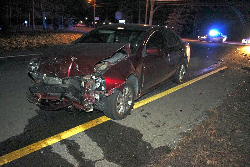 2006 Mitsubishi Galant crashed into a 2000 Lincoln LS on Purple Heart Highway. The Lincoln rolled through a stop sign and into the path of the oncoming Galant. 2006 Mitsubishi Galant crashed into a 2000 Lincoln LS on Purple Heart Highway. The Lincoln rolled through a stop sign and into the path of the oncoming Galant.