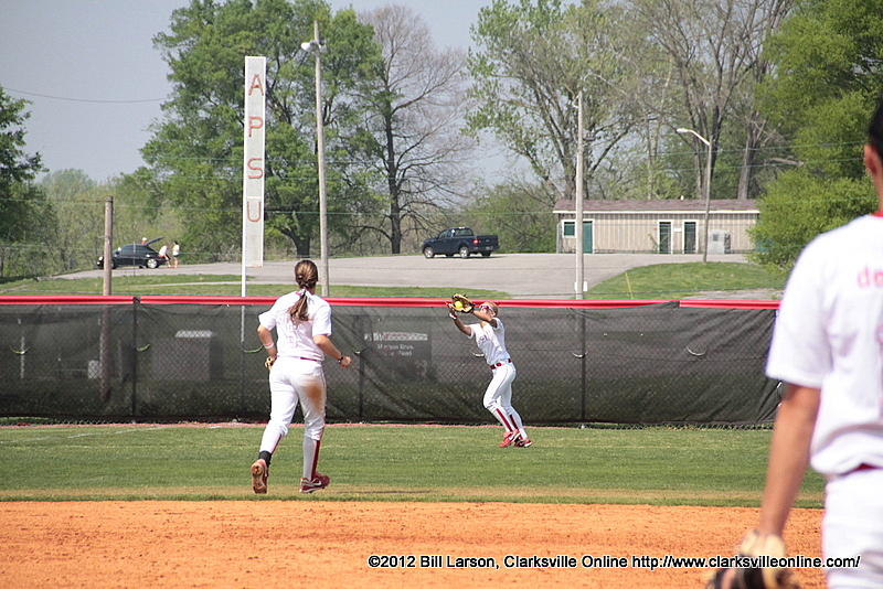 Austin Peay Lady Govs Softball defeats the Morehead State Eagles 7-3. Austin Peay Lady Govs Softball defeats the Morehead State Eagles 7-3.