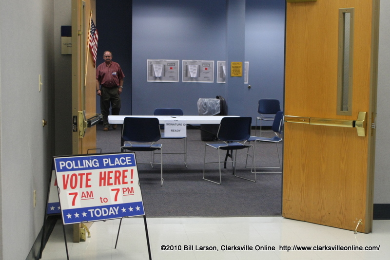 The District 17 Polling place at the Clarksville-Montgomery County Public Library The District 17 Polling place at the Clarksville-Montgomery County Public Library