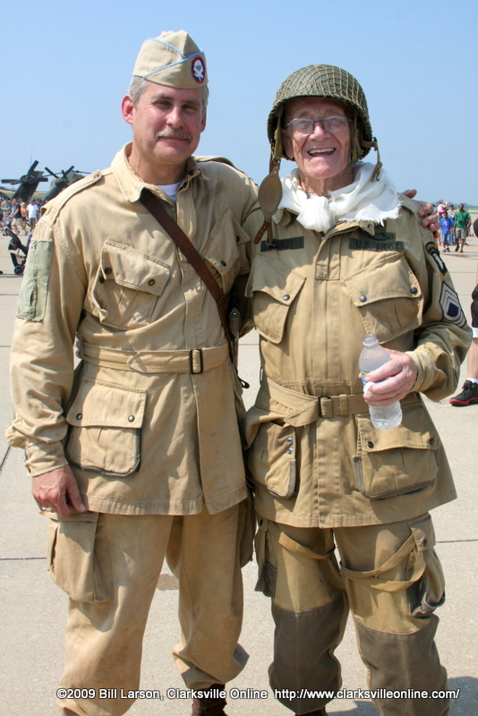 WWII Veterans of the 101st Airborne Division WWII Veterans of the 101st Airborne Division