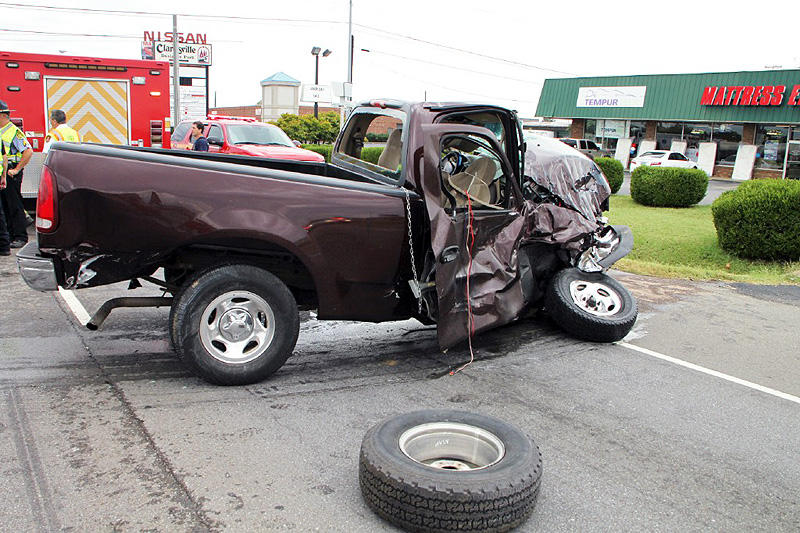 F-150 picked turned in front of Fuel Tanker causing an accident on Wilma Rudolph Boulevard. (Photo by Jim Knoll-CPD) F-150 picked turned in front of Fuel Tanker causing an accident on Wilma Rudolph Boulevard. (Photo by Jim Knoll-CPD)
