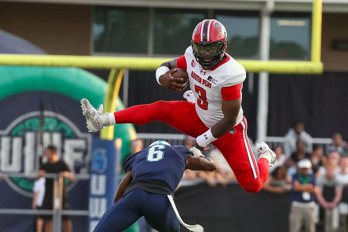Austin Peay State University Football Crushes No. 17 West Florida 38-16
