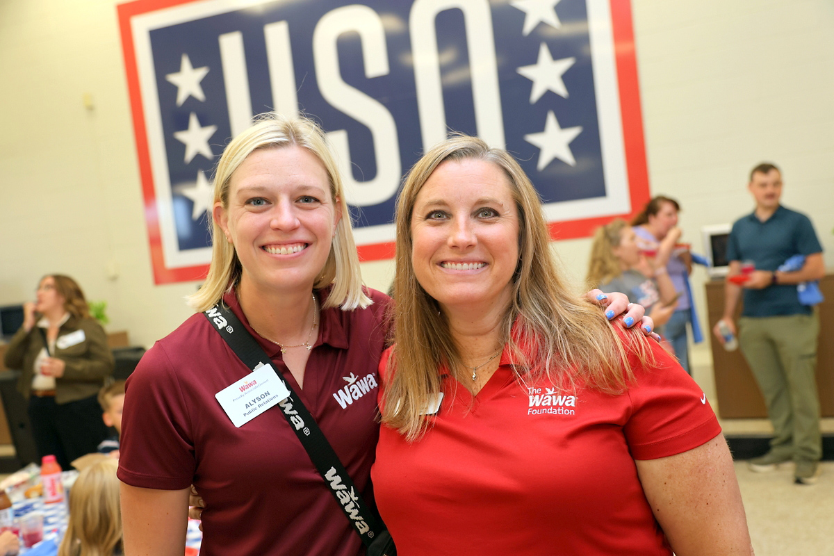 Alyson Mucha and Liz Simeone Alyson Mucha and Liz Simeone